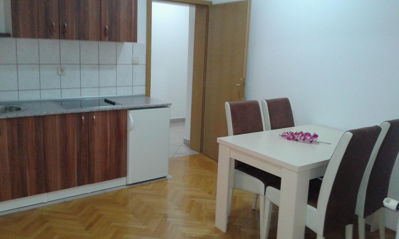 Apartment Villa Merci Сараево Экстерьер фото