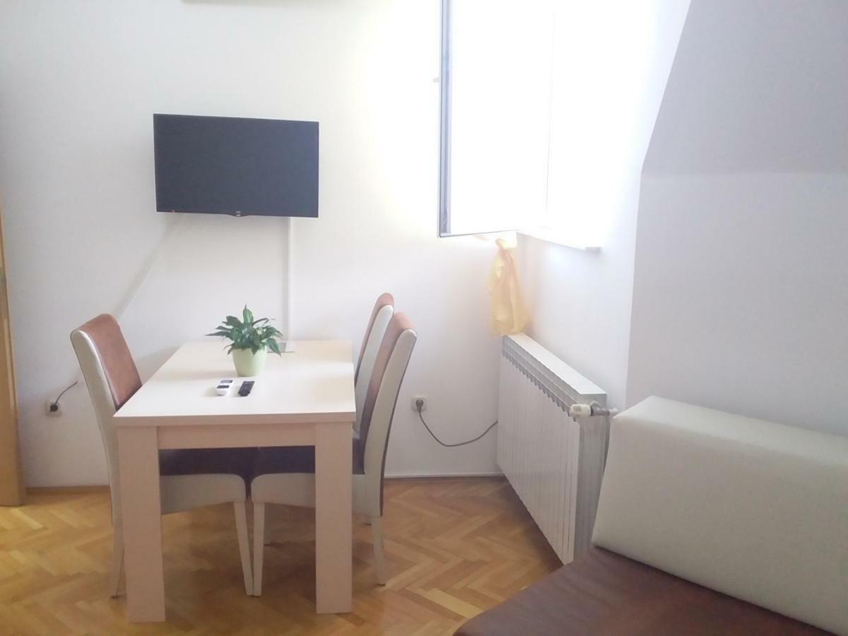 Apartment Villa Merci Сараево Экстерьер фото