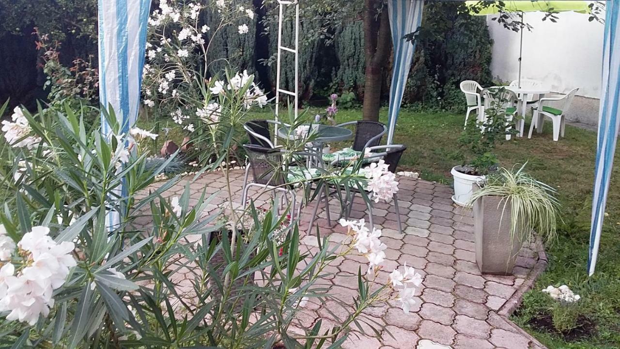 Apartment Villa Merci Сараево Экстерьер фото