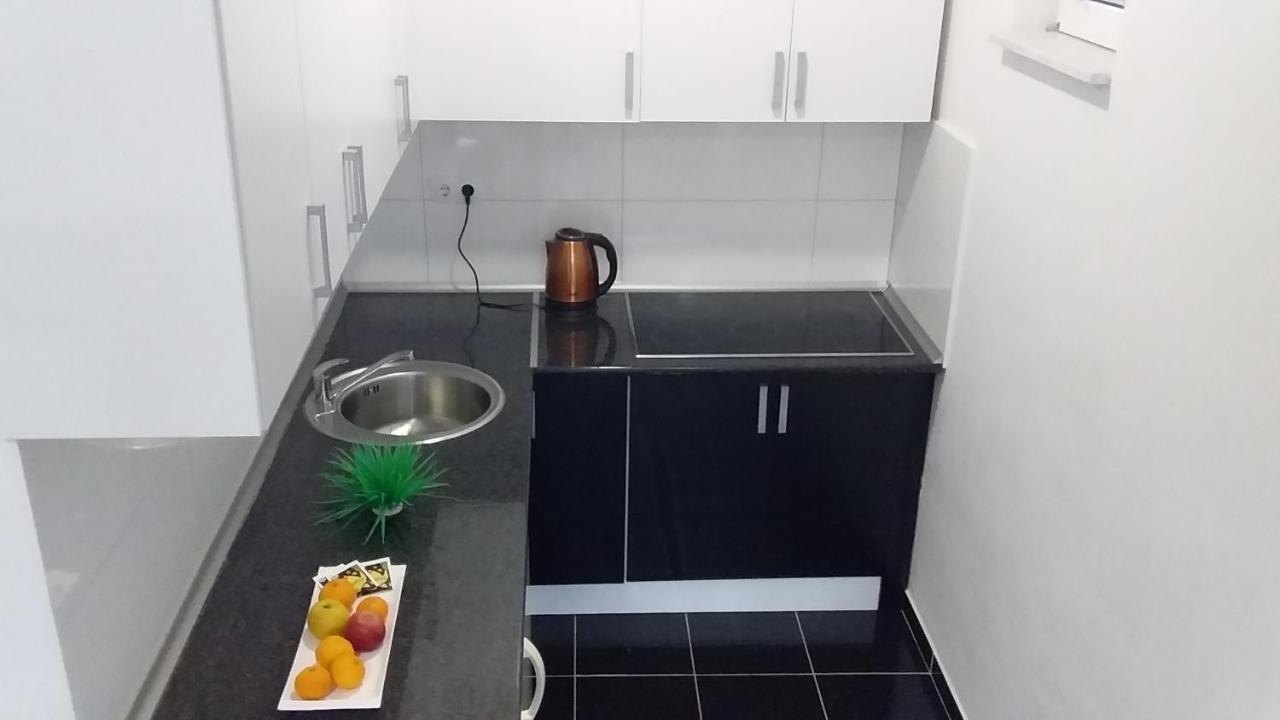 Apartment Villa Merci Сараево Экстерьер фото
